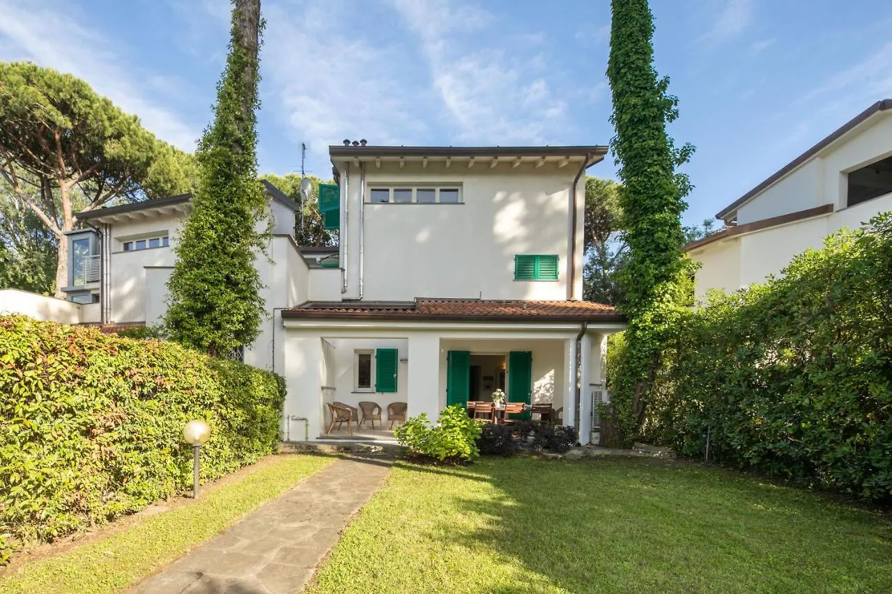 Casina Simonetta By Mmega Vila Forte dei Marmi Villa
